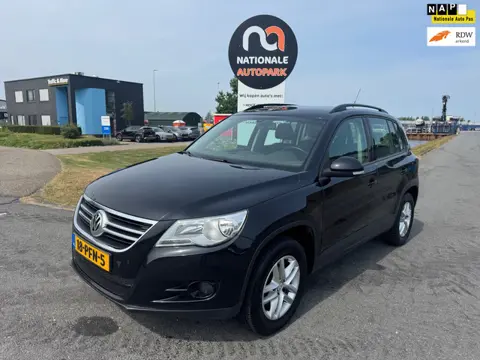 Volkswagen Tiguan | 2011 | 2.0 TDI Comfort&Design | Top Car