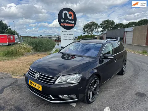 Volkswagen Passat Variant | 2011 | 2.0 TDI Highline BlueMotion | Automaat | SUPER NICE CAR !!