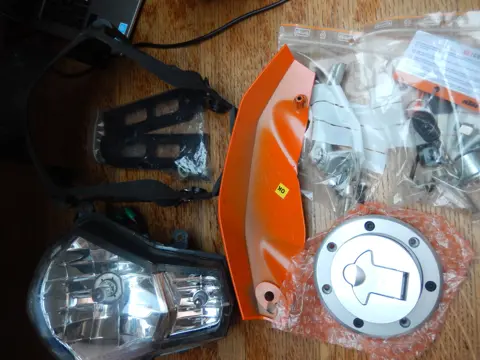 KTM 125 Duke 2013 partij onderdelen