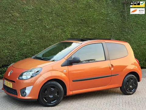 Renault Twingo 1.2 Dynamique PANO/RIJDSUPER!/AIRCO/NLAUTO!