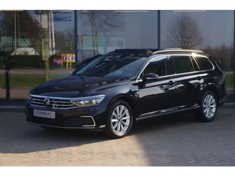 Volkswagen Passat Variant 1.4 TSI PHEV GTE 218 PK BNS, Panoramadak, Head-Up, Leder, Memory, Massage,