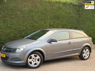 Opel Astra GTC 1.6 AIRCO KOUD/CRUISE/LAGE KM/RIJDT GOED/NAP!