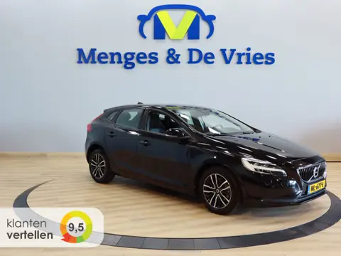 Volvo V40 2.0 D2 Nordic+ Airco | Trekhaak | Stoel Verwarming | Cruise Control | Navi | Parkeer Senso