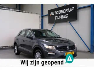 Volkswagen T-Roc 1.5 TSI Style Business Automaat - N.A.P. Airco, Crusie, Navi, PDC, Carplay.