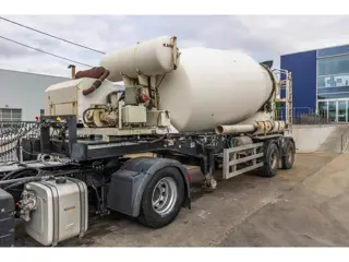 Renders BETON MIXER 12M3 + MOTOR (MALAXEUR/MISCHER)