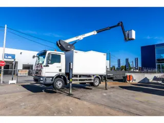 MAN TGL 12.220 BL - VERSALIFT VDT 190F (bj 2013, automaat)