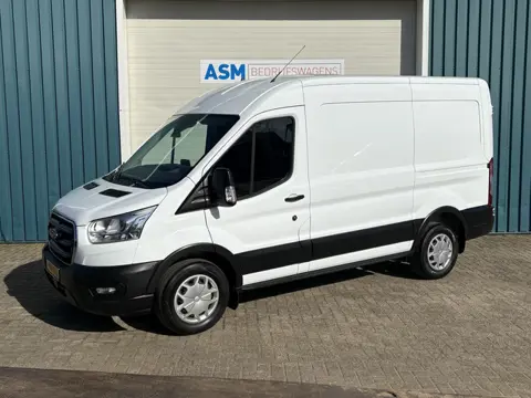 Ford Transit 350 2.0 170Pk TDCI L2H2 Trend / Cruise / Airco / Navi / Trekhaak / Apk t/m 06-02-2027