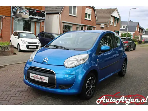 Citroen C1 1.0-12V Ambiance rijdt en schakelt prima!