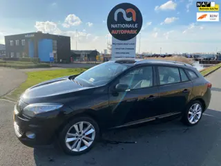 Renault Mégane Estate 2012 * 1.5 dCi Expression * EURO 5 * AIRCO * ELEC. RAMEN * LMV * ROOF RAILS!