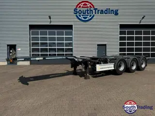 D-Tec FLEXITRAILER Nieuwe APK/New Mot/Neue TUF ST260082