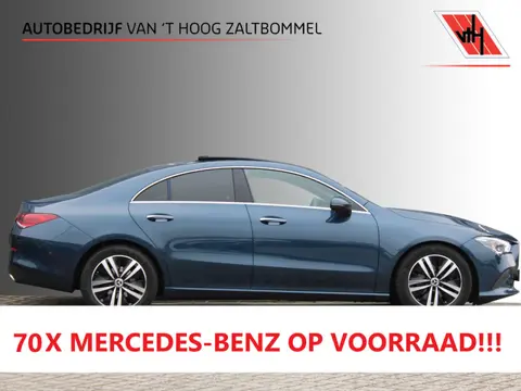 Mercedes-Benz CLA-Klasse 180 AUT7 Luxury Line PANORAMADAK LEDER MEMORY KEY-LESS GO MULTIBEAM SFEER N