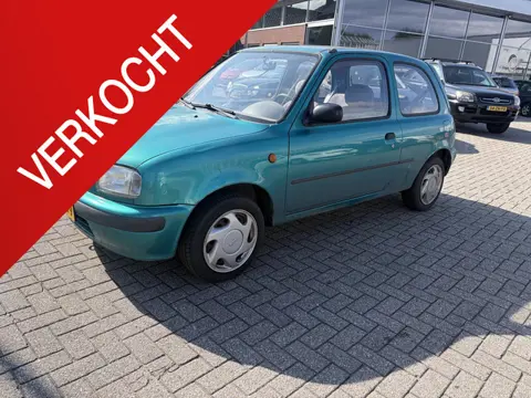 Nissan Micra 1.0 Automaat