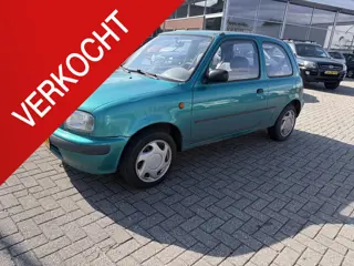 Nissan Micra 1.0 Automaat