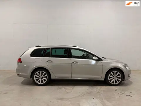 Volkswagen Golf Variant 2.0 TDI Highline Navi Camera Cruise Trekhaak Clima