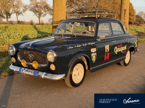 Peugeot 403 b7