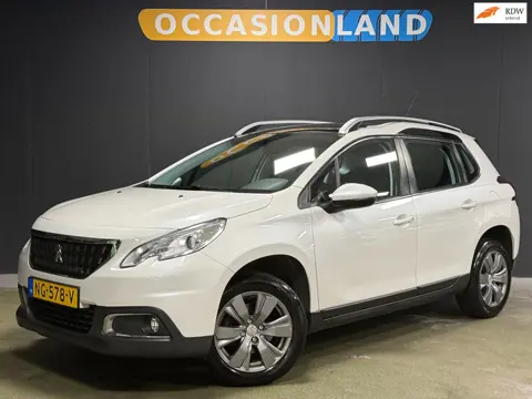 Peugeot 2008 1.2 PureTech Blue Lion|PANO|TREKHAAK|CRUISE|AIRCO|SFEER|CARPLAY|BLUETOOTH|NAVI|16INCH|
