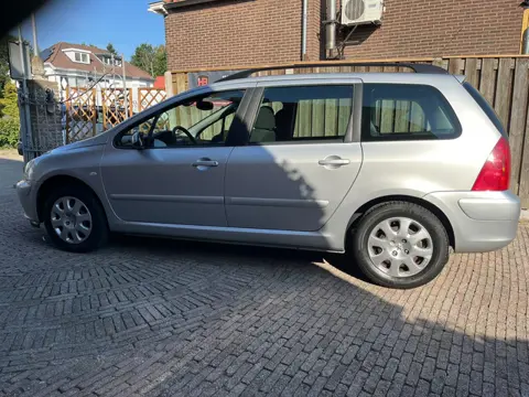 Peugeot 307 Break 1.6-16V XS Premium nieuwstaat