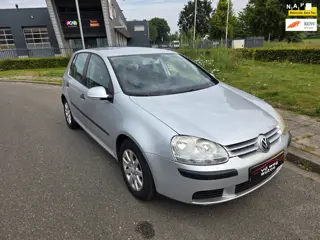 Volkswagen Golf 1.6 FSI Comfortline 5 deurs airco