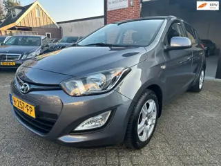 Hyundai I20 1.2i Business Edition AIRCO-CENTRAAL