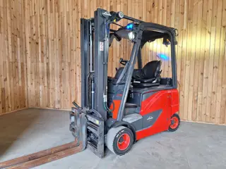 Linde Heftruck E18 triplo,sideshift, vorkenversteller 4000 uur! bj 2018 (0019)
