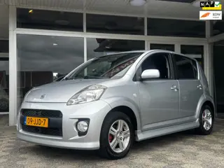 Daihatsu Sirion 2 1.3-16V Sport Airco Lichtmetaal NAP!