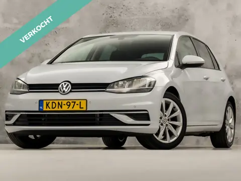 Volkswagen Golf 1.0 TSI Sportline 110Pk (APPLE CARPLAY, CLIMATE, CAMERA, GETINT GLAS, SPORTSTOELEN, 
