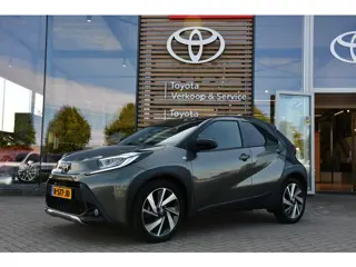 Toyota Aygo X 1.0 VVT-i MT Envy 72pk | Half leder/stof interieur | Draadloze telefoonlader | JBL Pre