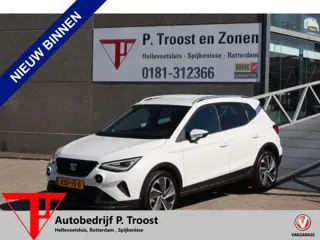 SEAT Arona 1.0 EcoTSI Style Business Connect Automaat! Stoelverwarming/Apple carplay/Achteruitrijcam