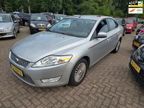 Ford Mondeo 2.0-16V Titanium