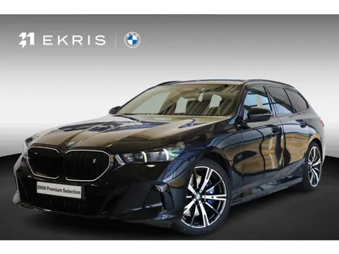 BMW i5 Touring eDrive40 | M Sport Pro | Panoramadak | Driving Assistant | Comfort Access | Trekhaak