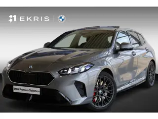 BMW 1 Serie 120 | M Sport Pro | Panoramadak | Driving Assistant Plus | Harman/Kardon | Head-Up Displ
