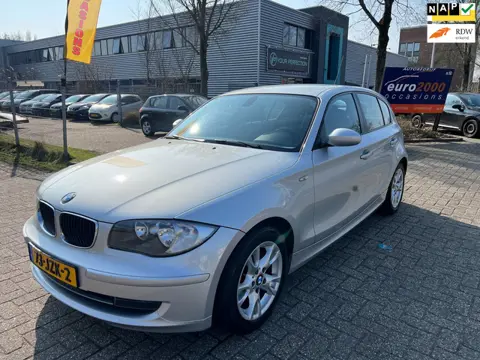BMW 1-serie 118i Business Line - KEURIGE STAAT - NAP !