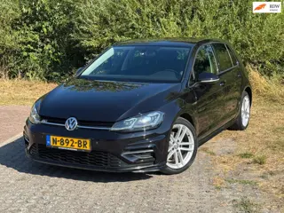 Volkswagen Golf 1.5 TSI Highline Business R / AUTOMAAT/ LED /