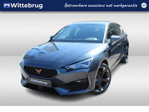 CUPRA Leon 1.4 e-Hybrid 204pk Performance DSG Automaat / Navigatie / LM 18 inch / Parkeersensoren A 