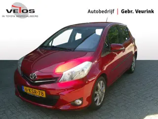 Toyota Yaris 1.3 VVT-i Dynamic Automaat Trekhaak (bj 2013)