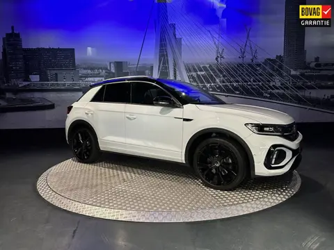 Volkswagen T-Roc 1.5 TSI R-Line *Keyless*Camera*Trekhaak*