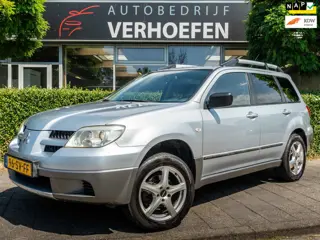 Mitsubishi Outlander Sport 2.0 Invite+ - APPLE CARPLAY - AIRCO - XENON - TREKHAAK - 3 SLEUTELS !