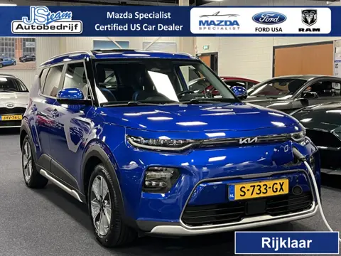 Kia e-Soul ExecutiveLine 64kWh 204PK Automaat | SOH 100% | Leder | Navigatie | Head-Up display | Sch