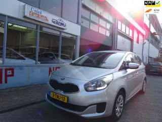 Kia Carens 1.6 GDi First Edition