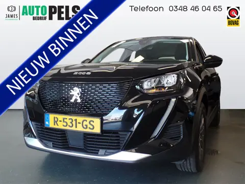 Peugeot e-2008 EV Active Pack 50 kWh 136pk, SOH, 92%, Apple Carplay, Clima controle, Cruise controle