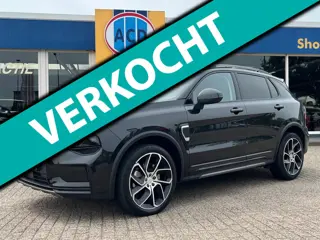 Lynk & Co 01 1.5 261pk PHEV 7DCTH | Black Edition | Orig.NL | Trekhaak | PanoramaDak | 360 graden Ca