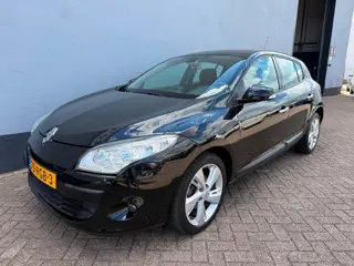 Renault Mégane 2.0 Dynamique Automaat - Climate Control
