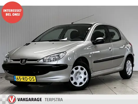 Peugeot 206 1.4 Air-line/ 90.000KM N.A.P!/ AUTOMAAT/ Airco!/ Trekhaak/ Radio-CD/ Elek.Pakket/ PDC Ac