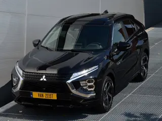 Mitsubishi Eclipse Cross PHEV 2.4 INSTYLE 4WD | PLUG IN HYBRID | V2H | SOH 81% | FULL OPTIONS | PANO