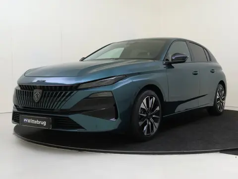 Peugeot 308 1.2 Hybrid 145 e-DCS6 Allure 360 Vision & Drive Assist Pack | DEMO DEAL!