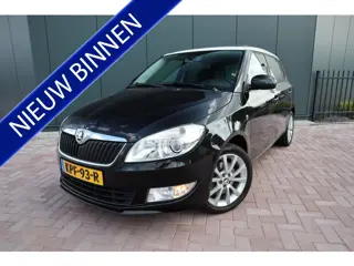 Škoda Fabia 1.2 TSI Ambition Automaat Schuifdak Sportstoelen Stoelverwarming  Etc. Etc.