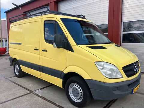 Mercedes-Benz Sprinter 210 2.2 CDI 325