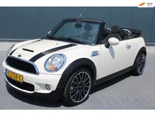 Mini Cabrio 1.6 Cooper S CABRIO ALLEEN DEZE WEEK!!!