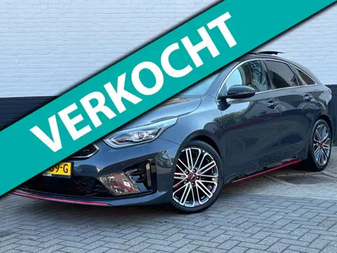 Kia ProCeed 1.6 T-GDI GT 204PK|Pano|ACC|Camera|Memory|Keyless|JBL|Winterpakket|Dodehoek|Dealer-onder