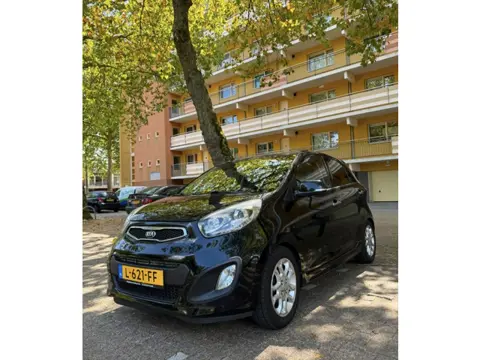 Kia Picanto 1.2 CVVT World CupEd (bj 2014)